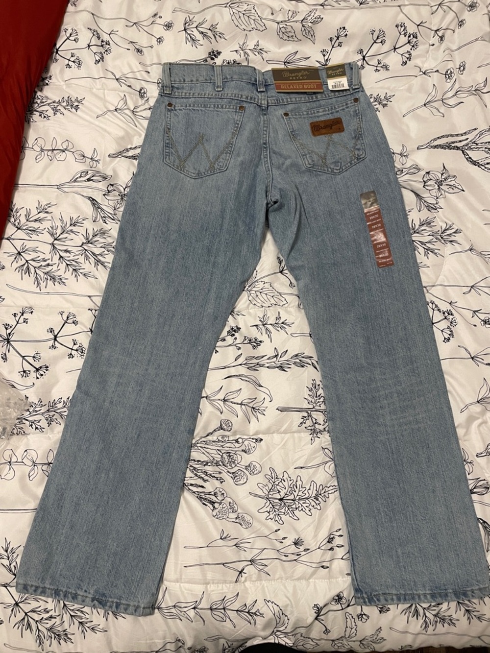 Wrangler Men’s Light Blue Relaxed Fit Jeans 29x30 NWT